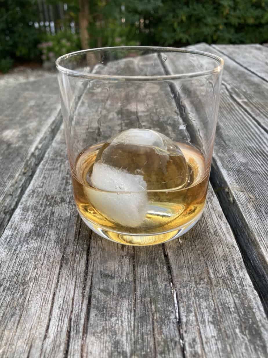 Makers Mark vs Makers 46 Battle of the Siblings Whiskey